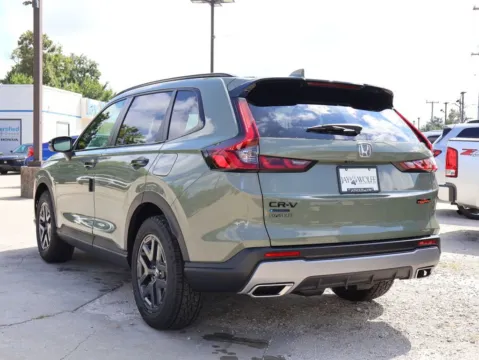 More photos of 2026 Honda CR-V Hybrid TrailSport at Jay Wolfe Honda, MO