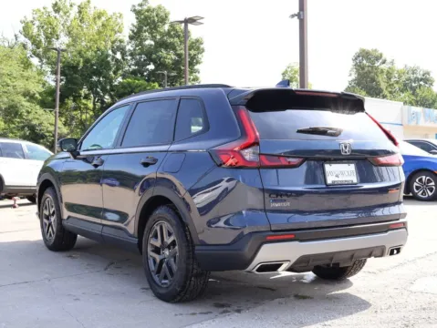 More photos of 2026 Honda CR-V Hybrid TrailSport at Jay Wolfe Honda, MO