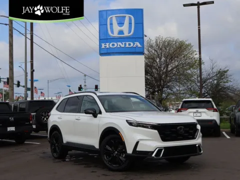 White 2026 Honda CR-V Hybrid Sport Touring for sale in Kansas City, MO