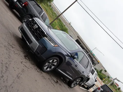 Another view of 2026 Honda Pilot Elite for sale in Kansas City, MO at Jay Wolfe Honda