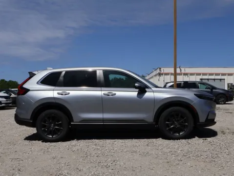 More photos of 2026 Honda CR-V EX-L at Jay Wolfe Honda, MO