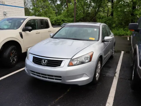 Another view of 2009 Honda Accord Sdn EX-L for sale in Kansas City, MO at Jay Wolfe Honda