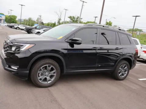 More photos of 2025 Honda Passport TrailSport at Jay Wolfe Honda, MO
