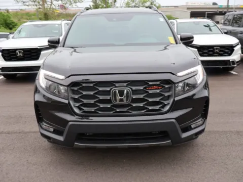 Photos of 2025 Honda Passport TrailSport for sale in Kansas City, MO at Jay Wolfe Honda