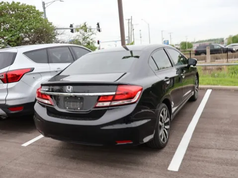 More photos of 2015 Honda Civic Sedan EX-L at Jay Wolfe Honda, MO