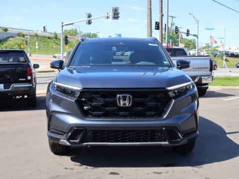 Photos of 2026 Honda CR-V Hybrid Sport-L for sale in Kansas City, MO at Jay Wolfe Honda