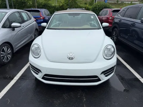 Photos of 2019 Volkswagen Beetle Convertible S for sale in Kansas City, MO at Jay Wolfe Honda
