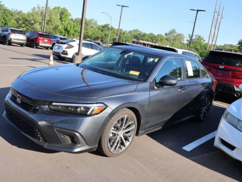 More photos of 2024 Honda Civic Sedan Touring at Jay Wolfe Honda, MO