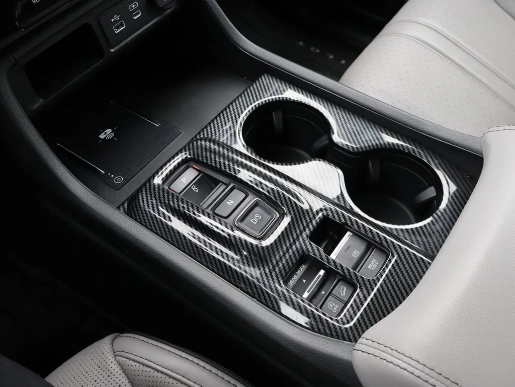2025 Honda Pilot Elite - Photo 25