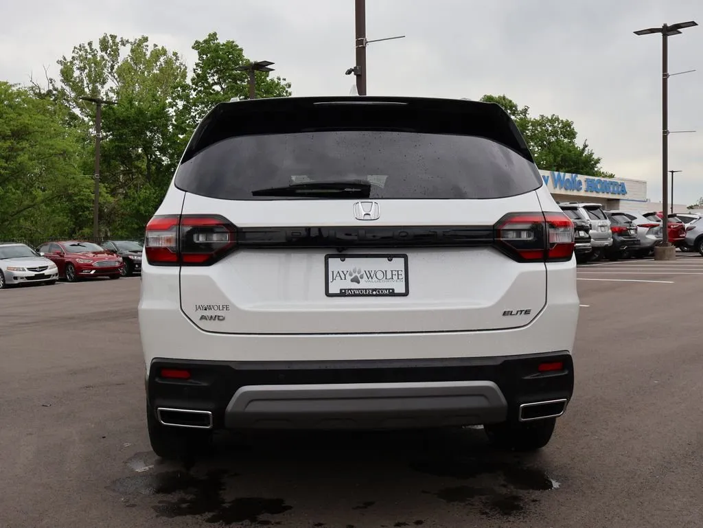 2025 Honda Pilot Elite - Photo 6