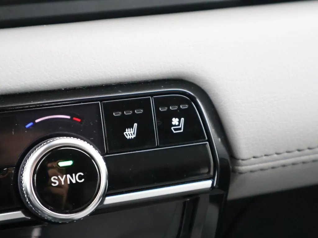 2025 Honda Pilot Elite - Photo 24