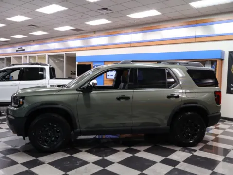 More photos of 2026 Honda Passport TrailSport Elite Blackout at Jay Wolfe Honda, MO