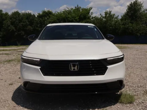 Photos of 2026 Honda Accord Hybrid Sport-L for sale in Kansas City, MO at Jay Wolfe Honda
