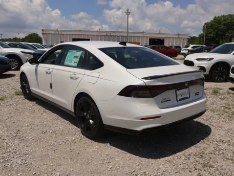 More photos of 2026 Honda Accord Hybrid Sport-L at Jay Wolfe Honda, MO