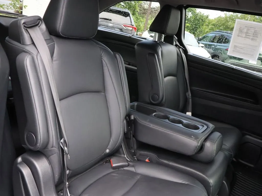 2024 Honda Odyssey Touring - Photo 12