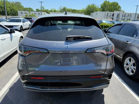 More photos of 2026 Honda HR-V EX-L at Jay Wolfe Honda, MO