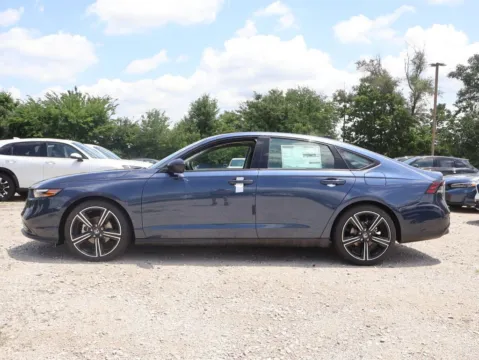More photos of 2026 Honda Accord Sedan SE at Jay Wolfe Honda, MO