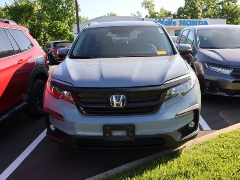 Photos of 2022 Honda Pilot Special Edition for sale in Kansas City, MO at Jay Wolfe Honda
