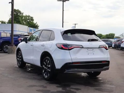 More photos of 2026 Honda HR-V EX-L at Jay Wolfe Honda, MO