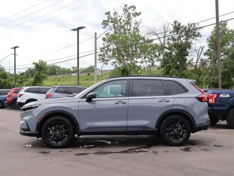 More photos of 2026 Honda CR-V Hybrid Sport-L at Jay Wolfe Honda, MO
