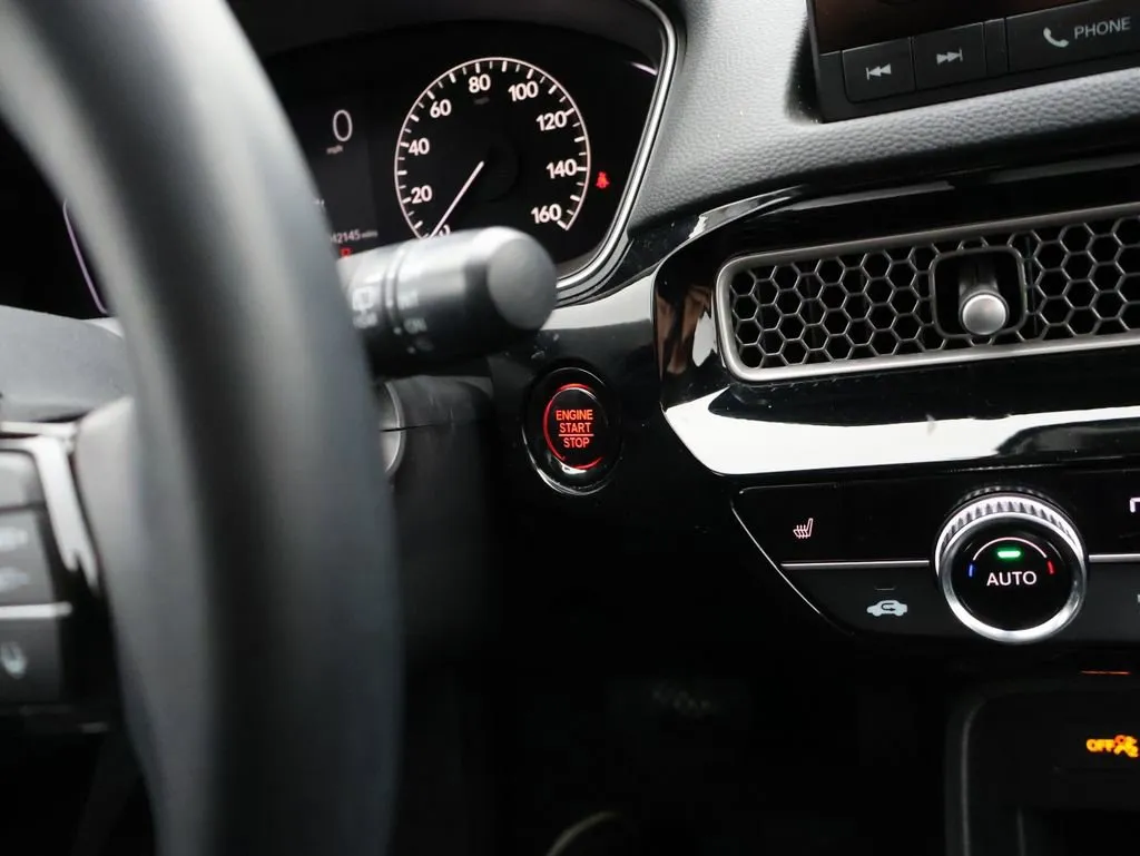 2024 Honda Civic Hatchback EX-L - Photo 25