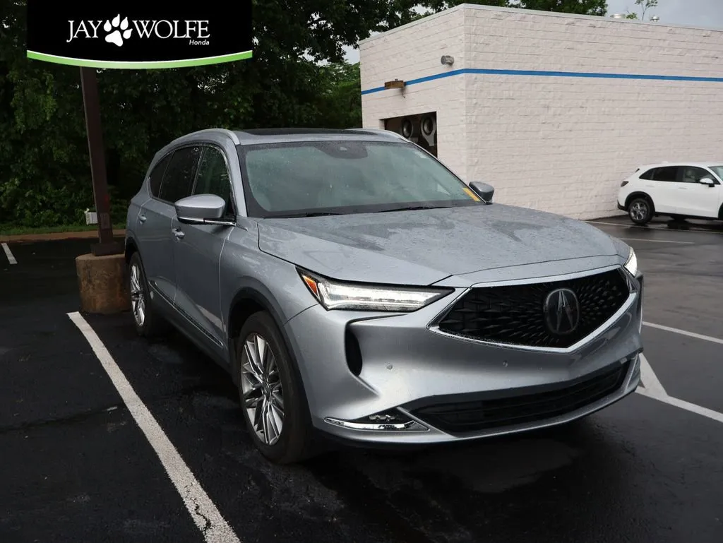 Silver 2024 Acura MDX w/Advance Package for sale in Kansas City, MO