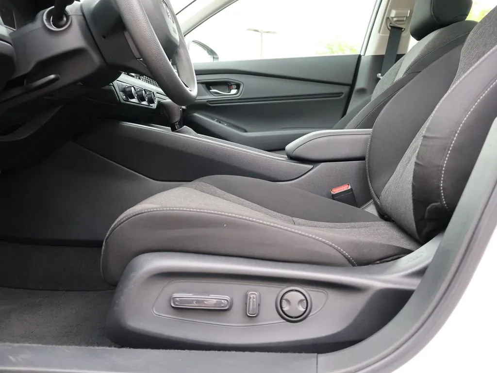 2023 Honda Accord EX - Photo 29