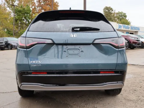 More photos of 2027 Honda HR-V EX-L at Jay Wolfe Honda, MO