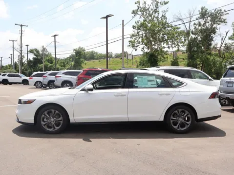 More photos of 2026 Honda Accord Hybrid EX-L at Jay Wolfe Honda, MO