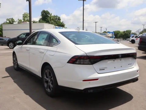 More photos of 2026 Honda Accord Hybrid EX-L at Jay Wolfe Honda, MO