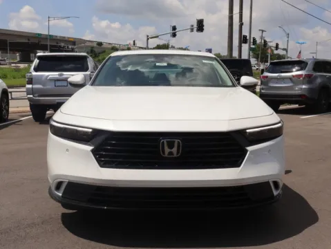 Photos of 2026 Honda Accord Hybrid EX-L for sale in Kansas City, MO at Jay Wolfe Honda
