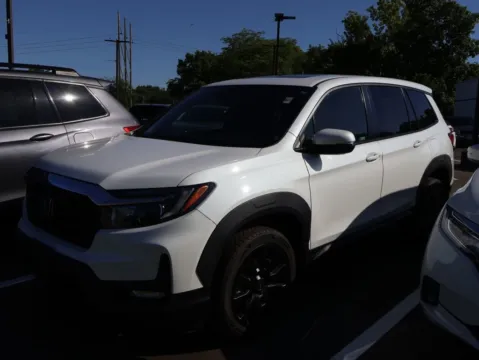 More photos of 2022 Honda Passport EX-L at Jay Wolfe Honda, MO