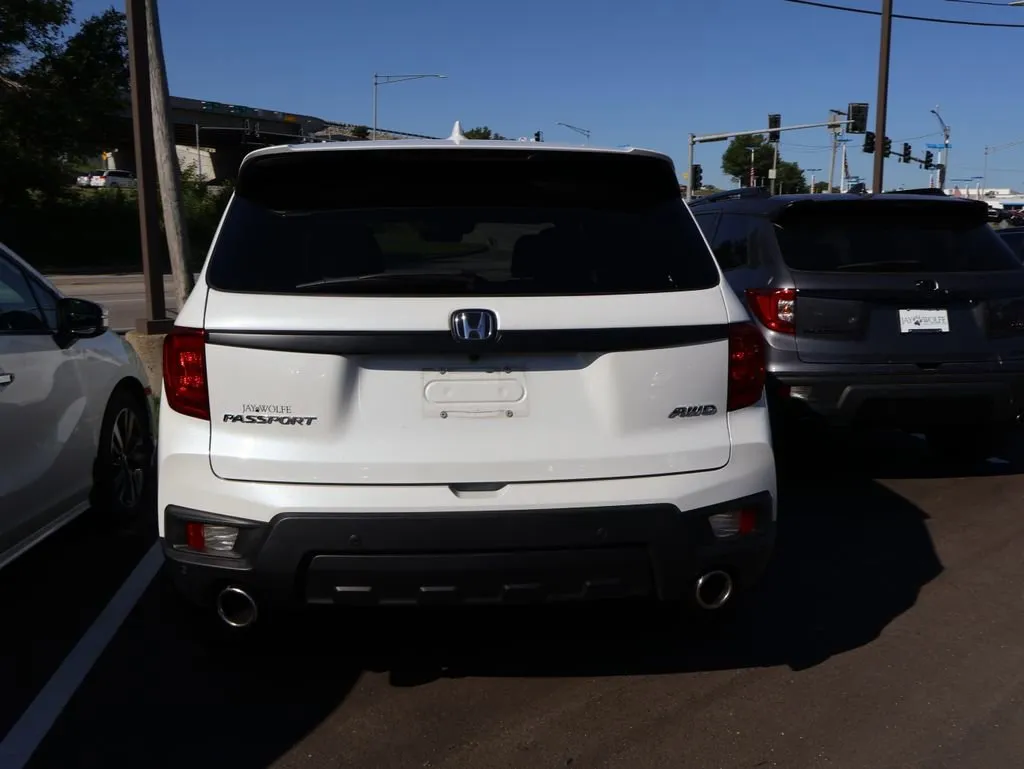 2022 Honda Passport EX-L - Photo 6