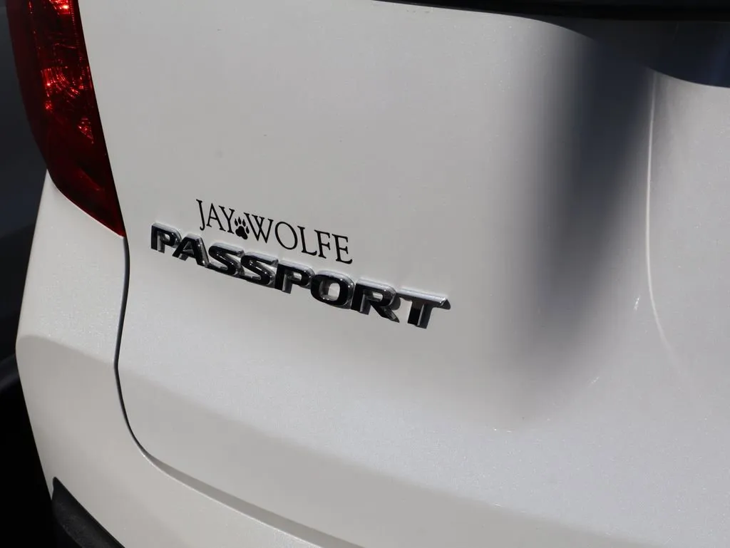 2022 Honda Passport EX-L - Photo 8