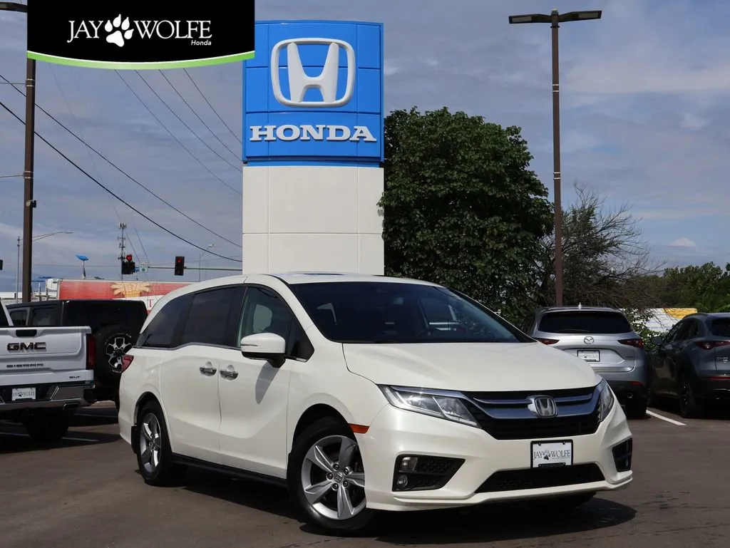White 2018 Honda Odyssey EX-L for sale in Kansas City, MO