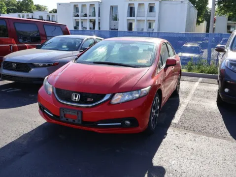 Another view of 2013 Honda Civic Sdn Si for sale in Kansas City, MO at Jay Wolfe Honda