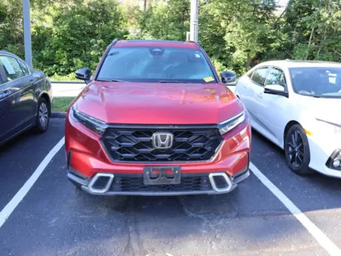 Photos of 2023 Honda CR-V Hybrid Sport Touring for sale in Kansas City, MO at Jay Wolfe Honda