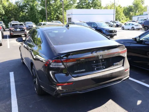 More photos of 2024 Honda Accord Hybrid Sport-L at Jay Wolfe Honda, MO
