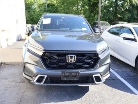 Photos of 2023 Honda CR-V Hybrid Sport Touring for sale in Kansas City, MO at Jay Wolfe Honda