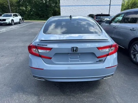 More photos of 2022 Honda Accord Sedan Sport at Jay Wolfe Honda, MO