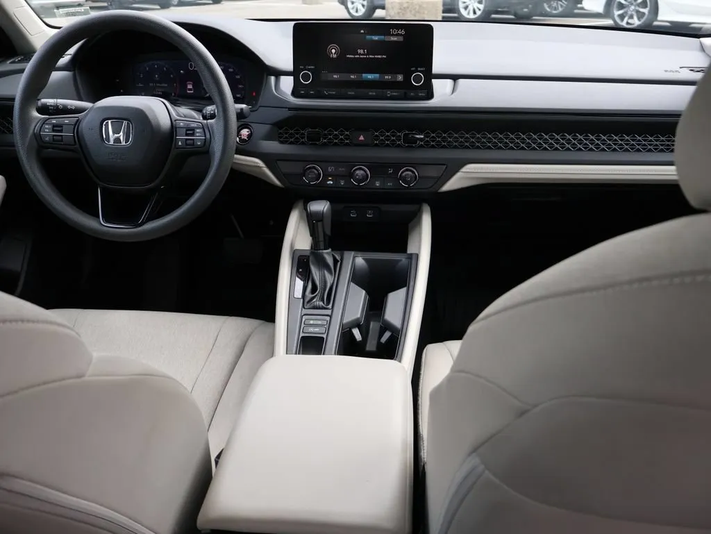 2024 Honda Accord LX - Photo 13