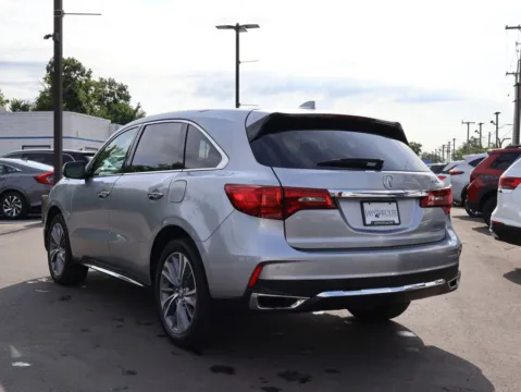More photos of 2018 Acura MDX w/Technology Pkg at Jay Wolfe Honda, MO