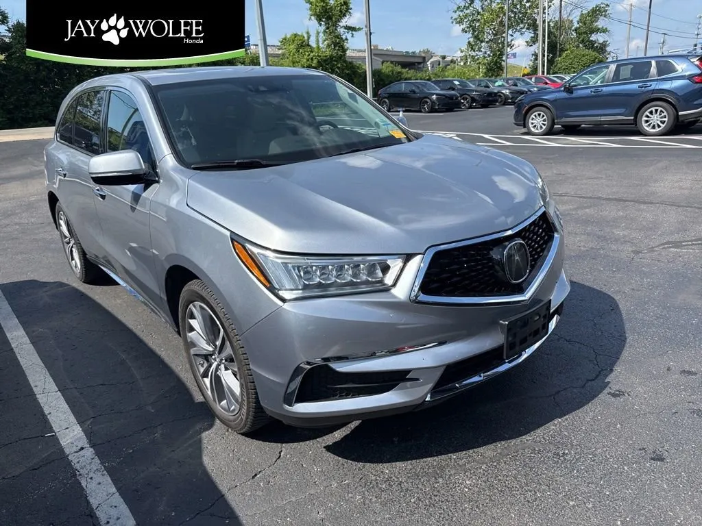 Silver 2018 Acura MDX w/Technology Pkg for sale in Kansas City, MO