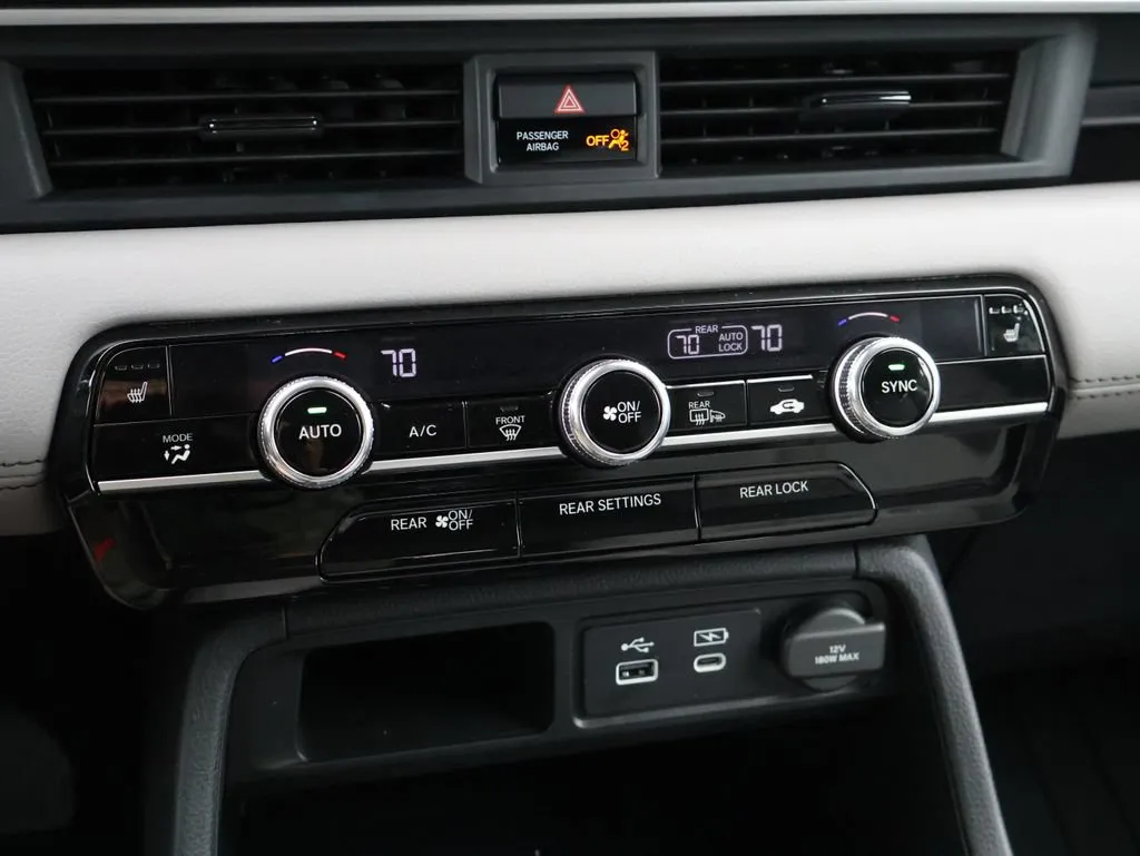 2025 Honda Pilot EX-L - Photo 22