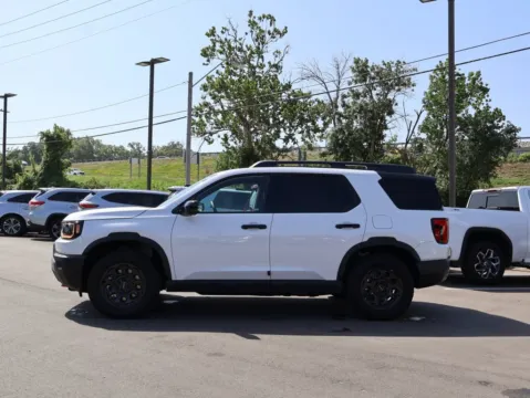 More photos of 2026 Honda Passport TrailSport Elite Blackout at Jay Wolfe Honda, MO