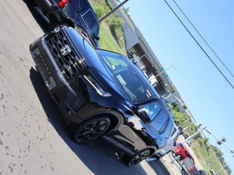 Another view of 2026 Honda Pilot Black Edition for sale in Kansas City, MO at Jay Wolfe Honda