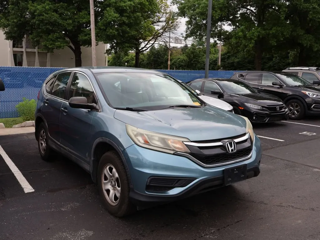 Used 2015 Honda CR-V LX with VIN 2HKRM3H32FH509434 for sale in Kansas City