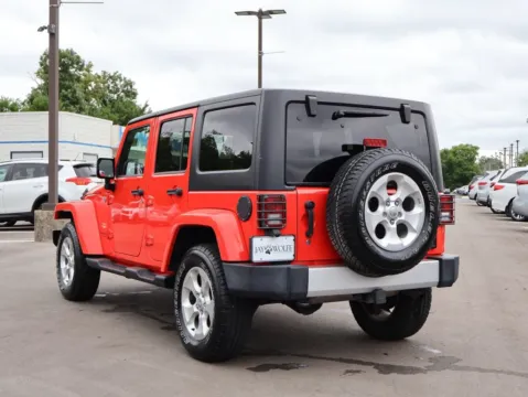 More photos of 2013 Jeep Wrangler Unlimited Sahara at Jay Wolfe Honda, MO