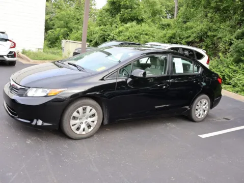 More photos of 2012 Honda Civic Sdn LX at Jay Wolfe Honda, MO