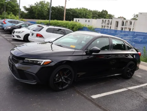 More photos of 2024 Honda Civic Sedan Sport at Jay Wolfe Honda, MO